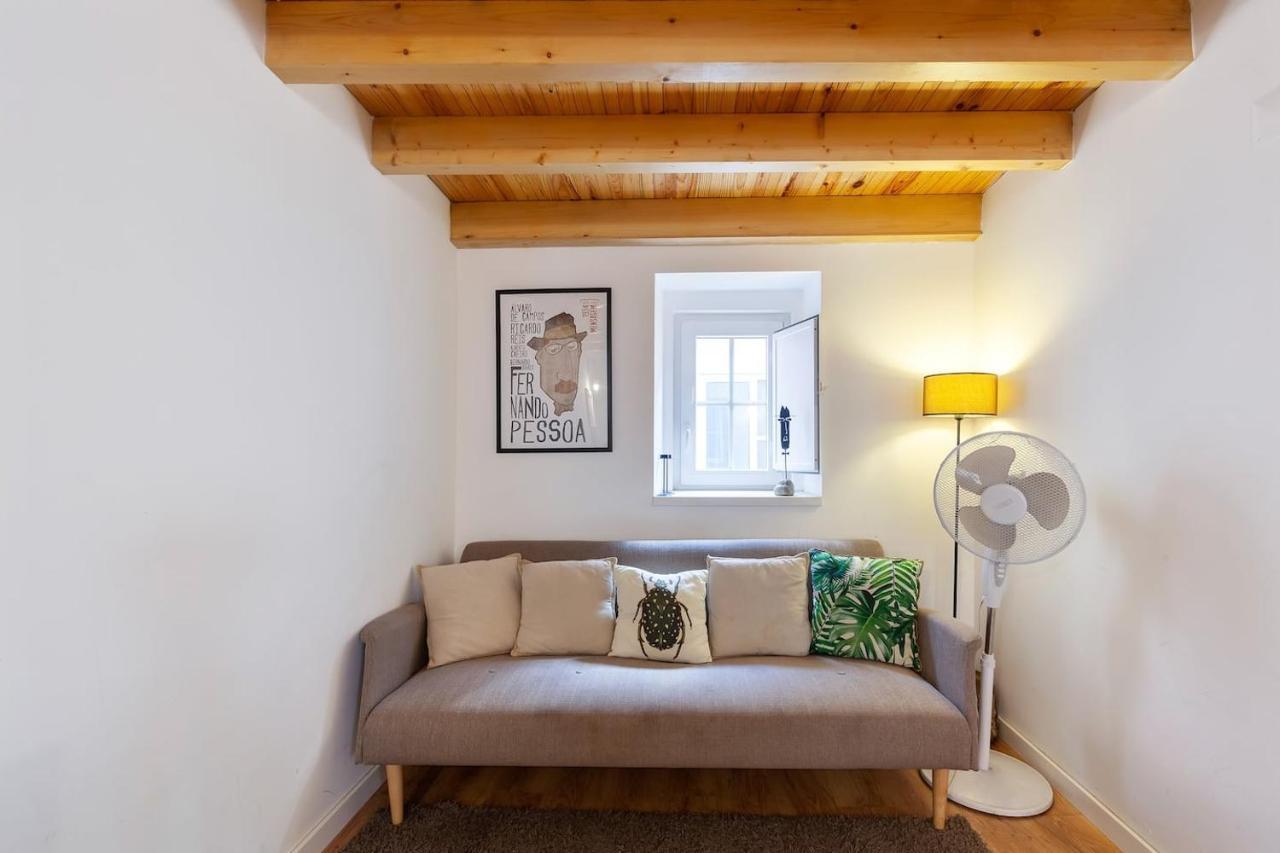 Classic Lisbon Homes: Bright & Central In Belem Exterior foto